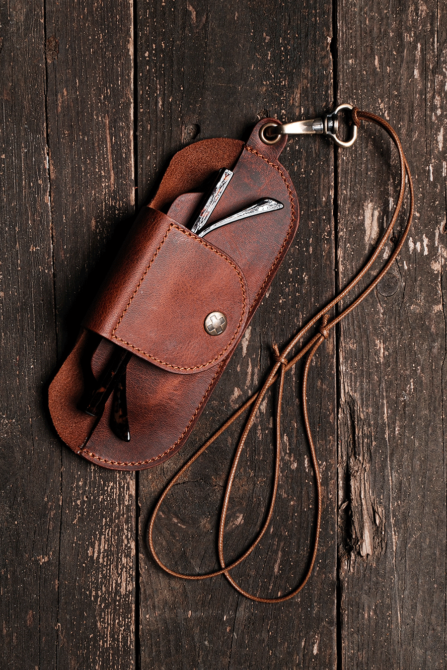 Deri Gözlük Kılıfı ( Boyun Askılı )